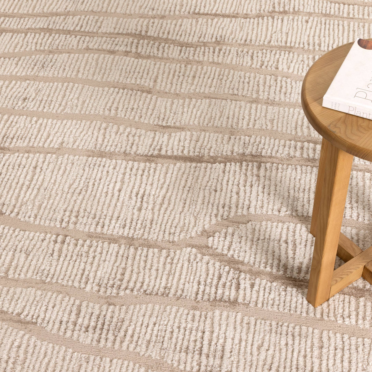 Nova Abstract Ivory Lines Rug