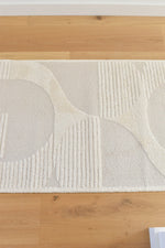 Arcadia Mid-Century Geometric Arch Textured Pearl Rug