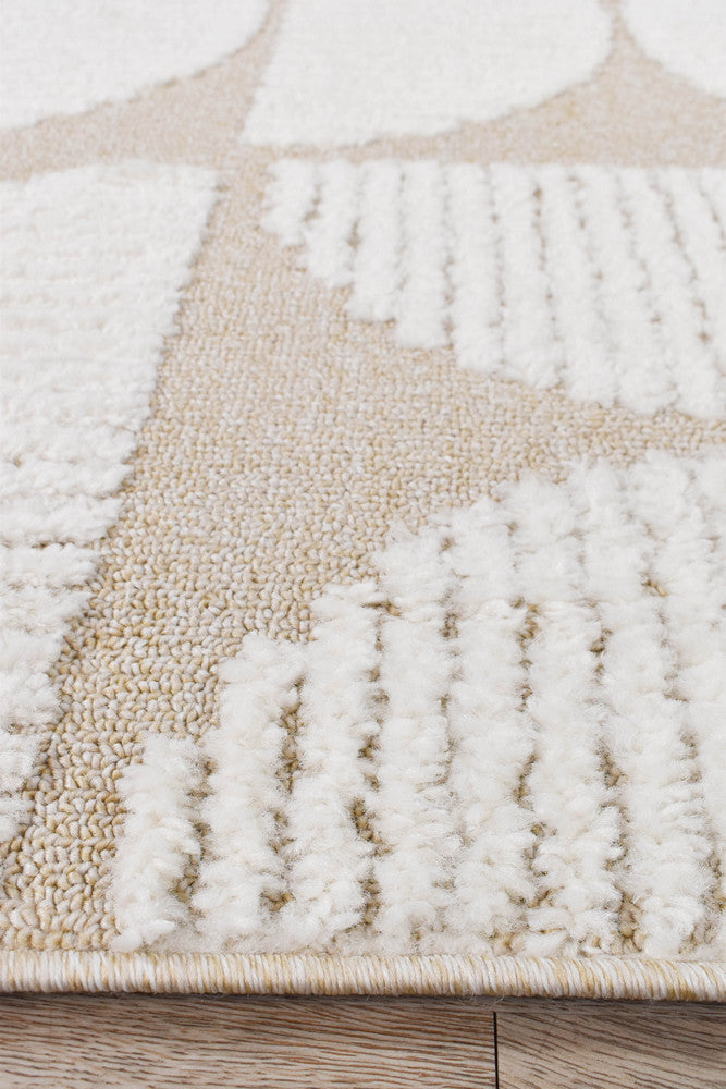 Contour Mid-Century Sculpted Half-Moon Beige Rug