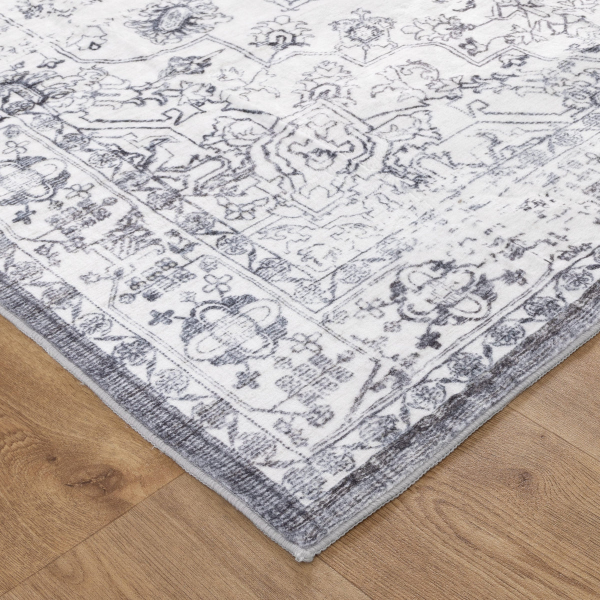 Sunday Distressed Medallion Blue Machine Washable Rug