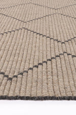 Cora Diamond Tassel Ash Wool Rug - The Rugs