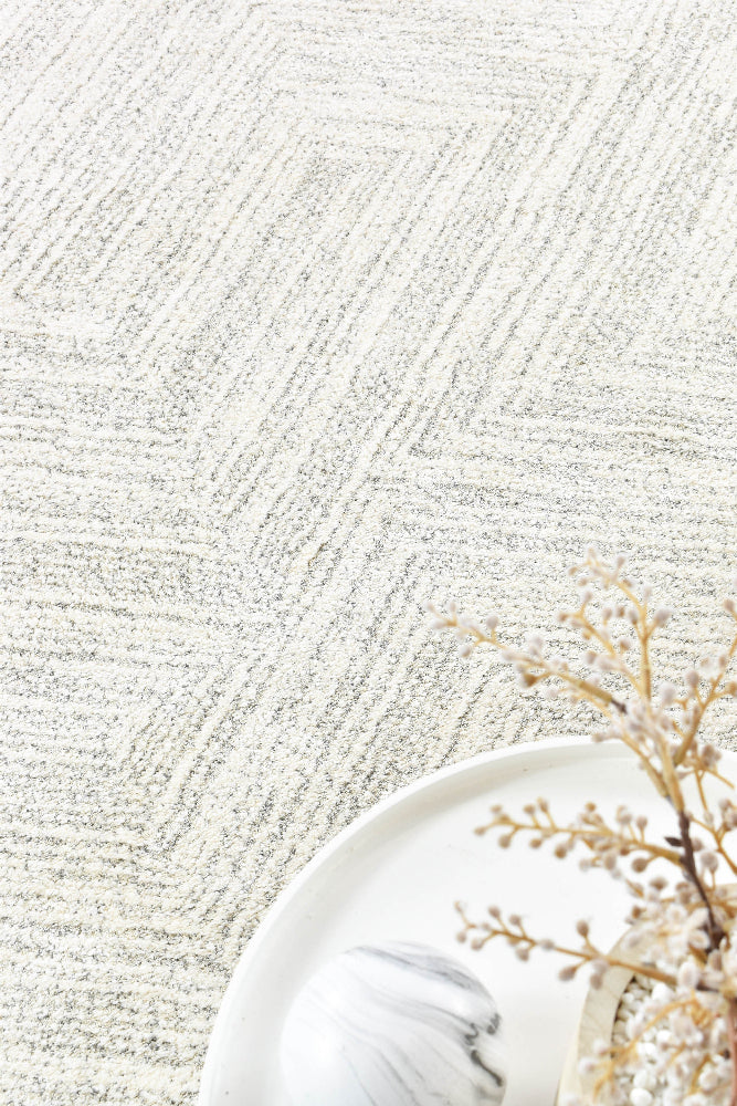 Nirvana Cream Grey Multi-Directional Geometric Linear Plush Rug
