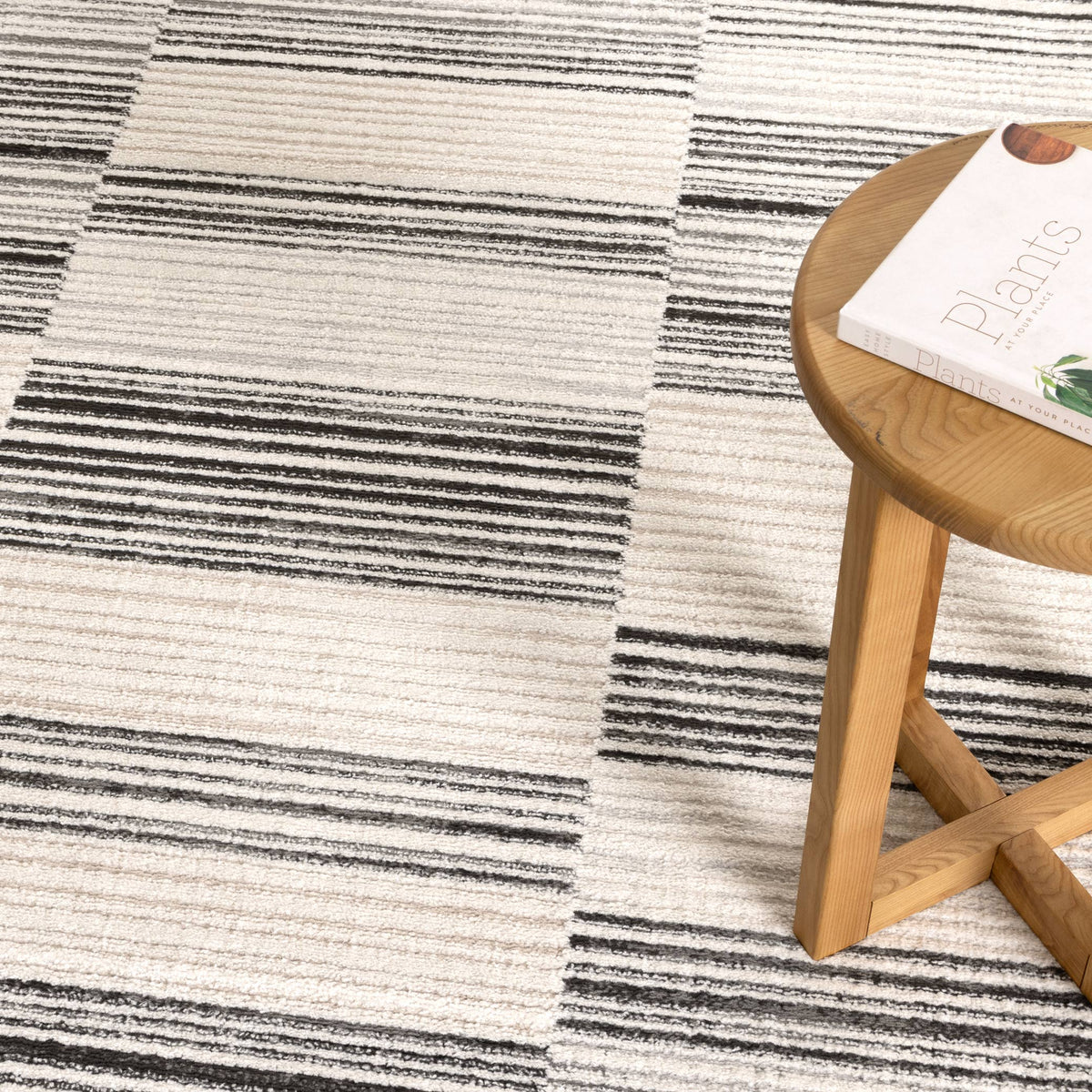 Nova Lines Grey Rug