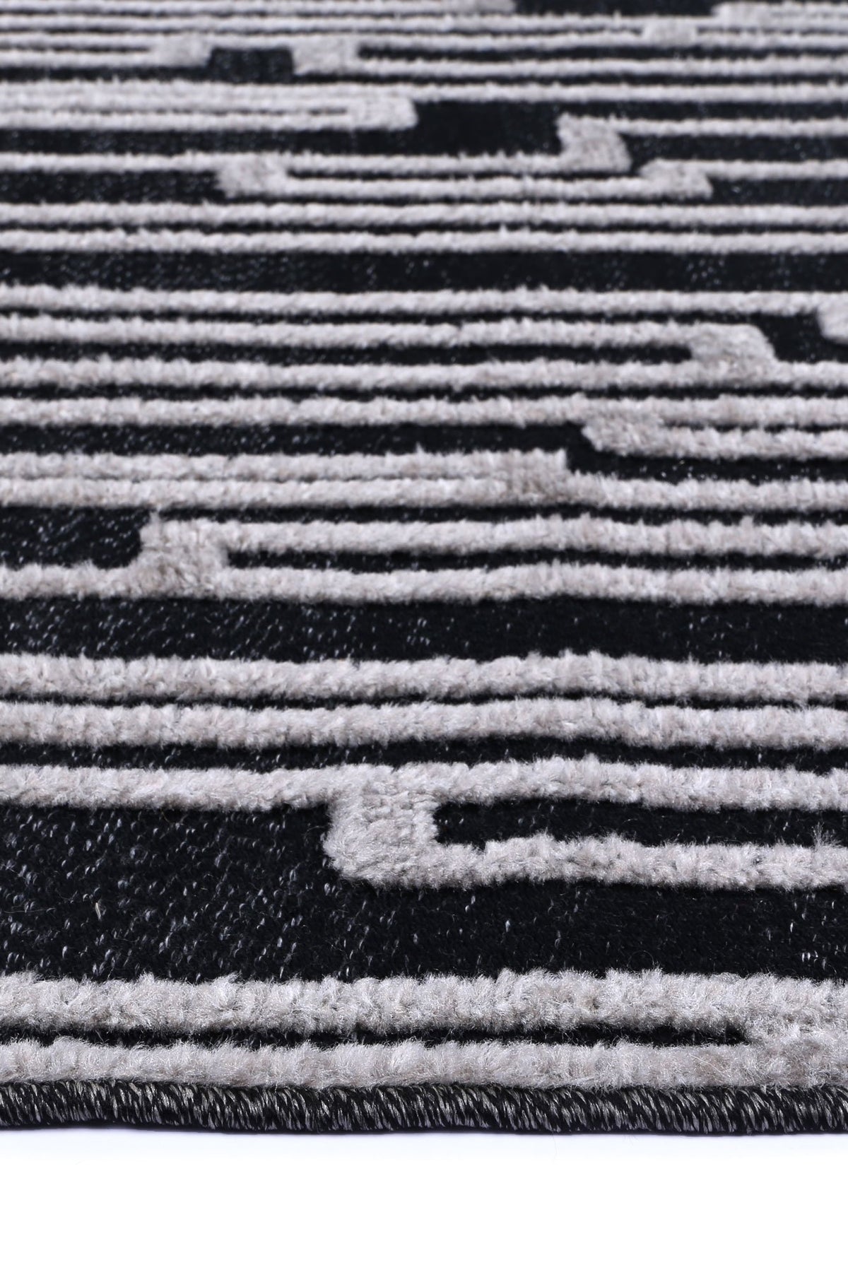 Opulence Anthrasite Grey Matrix Rug