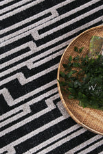 Opulence Anthrasite Grey Matrix Rug