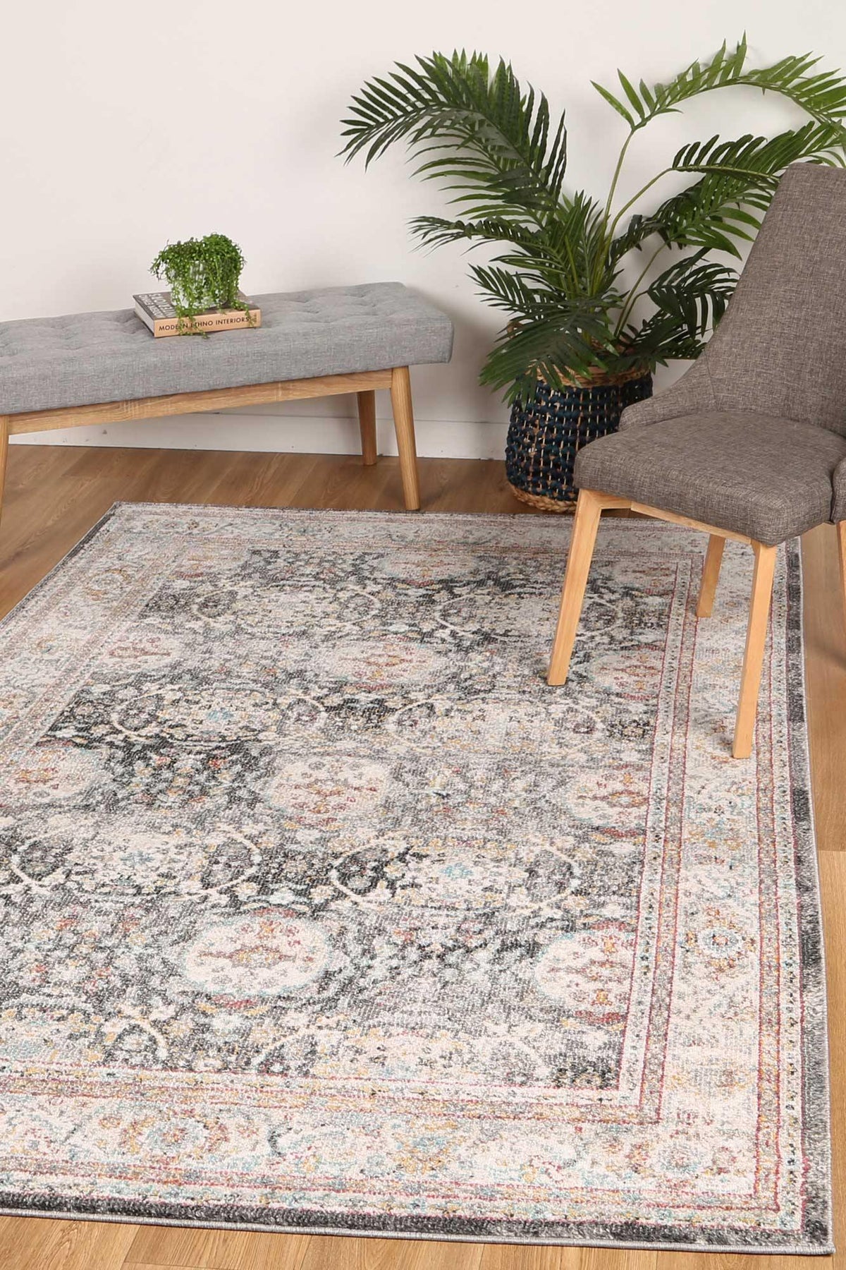 Zulu Anthacite Traditional Rug - The Rugs