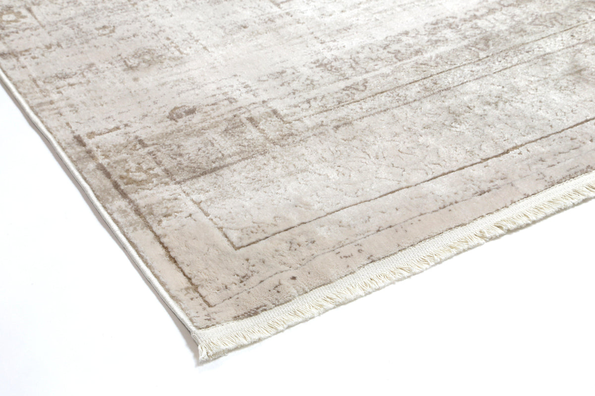 Cascade Traditional Beige Rug - The Rugs