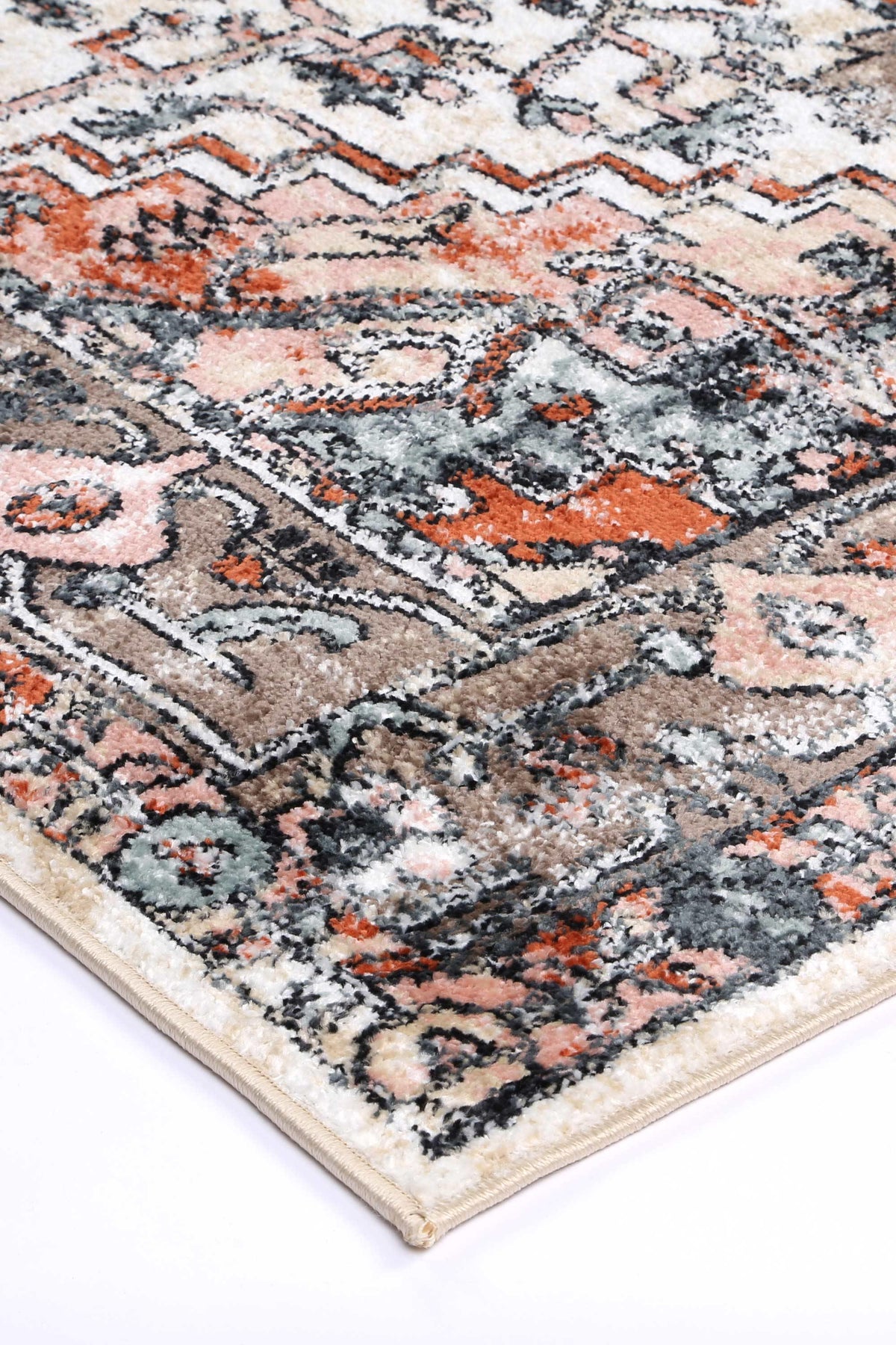 Abbot Traditional Beige Rug - The Rugs