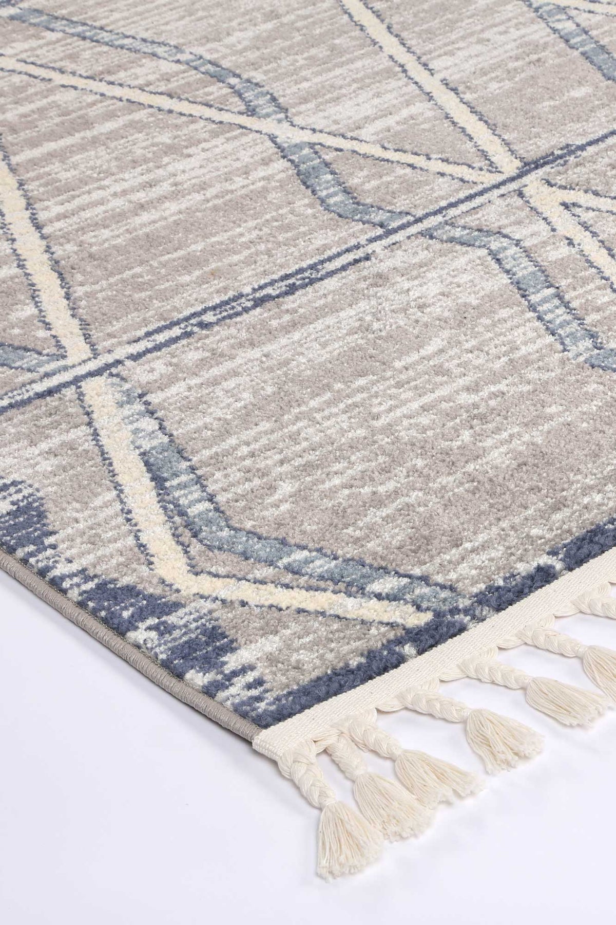 Akina Victor Grey Rug