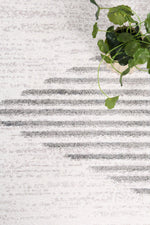 Layla Abstract Diamond Silver Rug - The Rugs