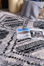 Cassandra Black White Diamond Rug