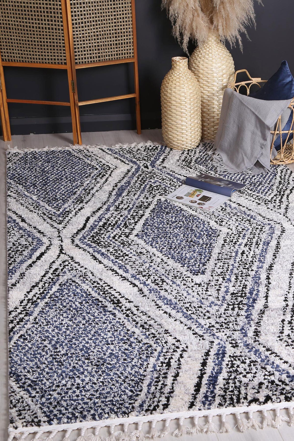 Cassandra Navy Blue Geometric Rug