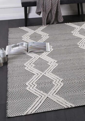 Braided Amara Tribal Diamond Rug Ivory Grey